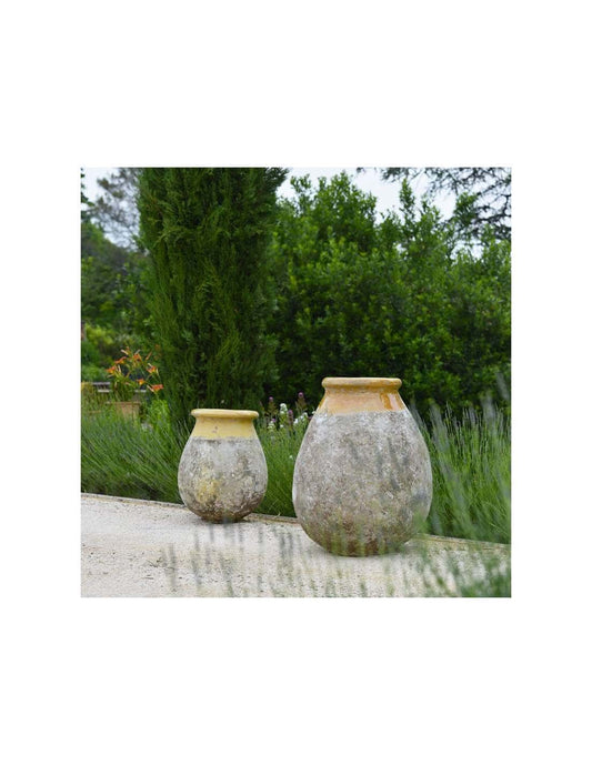How to style large terracotta pots in luxury outdoor spaces